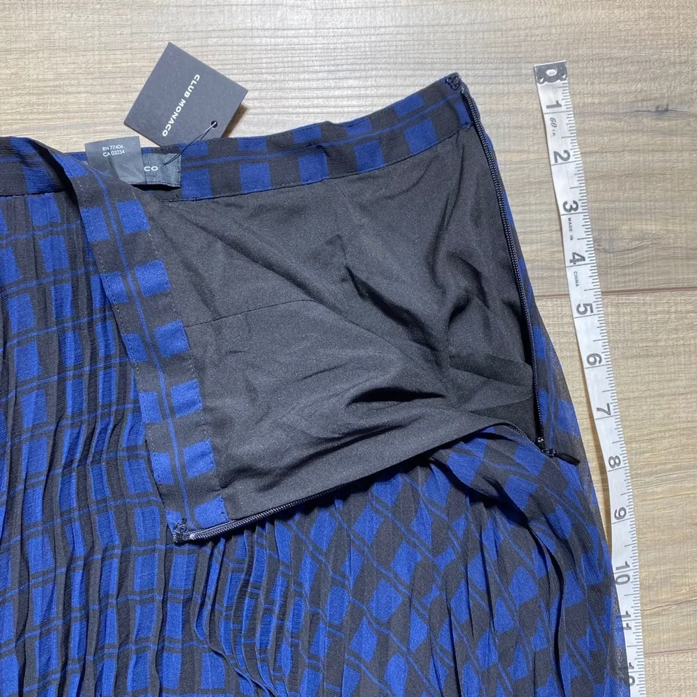 Club Monaco bnwt club